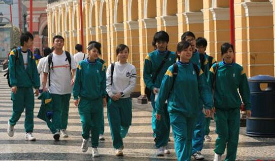 澳门中学生踊跃报名内地高校共723名保送生