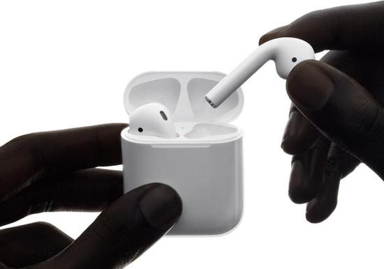 苹果iPhone7为何不直接附赠AirPods无线耳机?