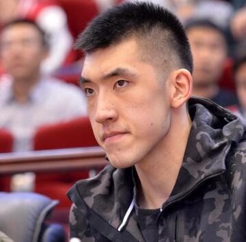 名嘴曝小丁或赴NBA球队试训称还有差距不要乐观