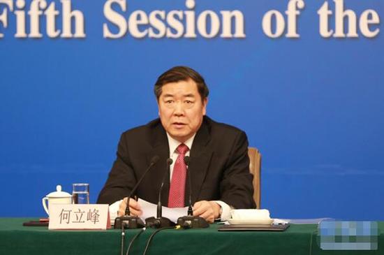 发改委主任何立峰:今年就业目标在1100万人以上