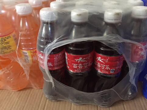  村小学生吃劣质食品"大盘鸡"变成一种零食