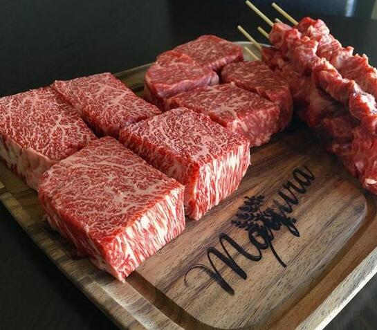 这个澳洲农场用巧克力培育出最顶级的牛肉