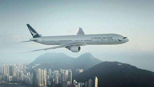 港媒:旅游热潮促使国内航空公司还将再需3200架飞机