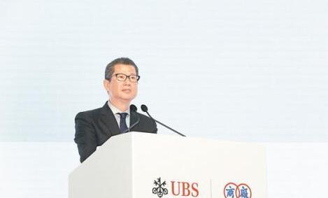 中国香港加入亚投行官员称为当地带来新机遇