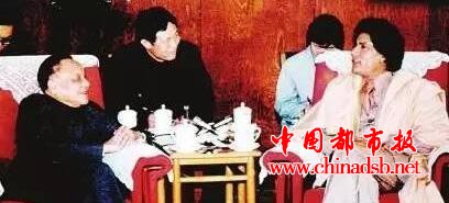 卡扎菲访华:在邓小平面前傲慢不讲礼貌