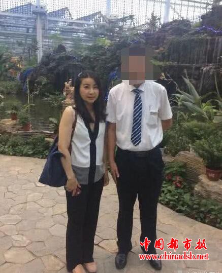 郭晶晶低调回娘家：低调到气质全无，这样真的好吗？